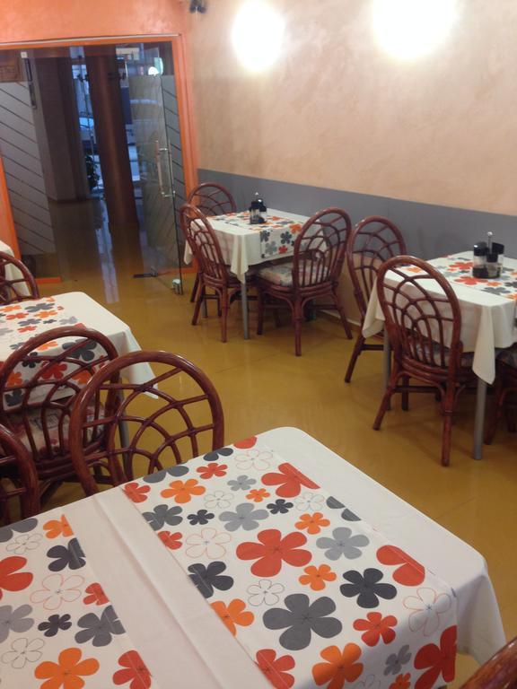 Hotel Biju Бургас Экстерьер фото